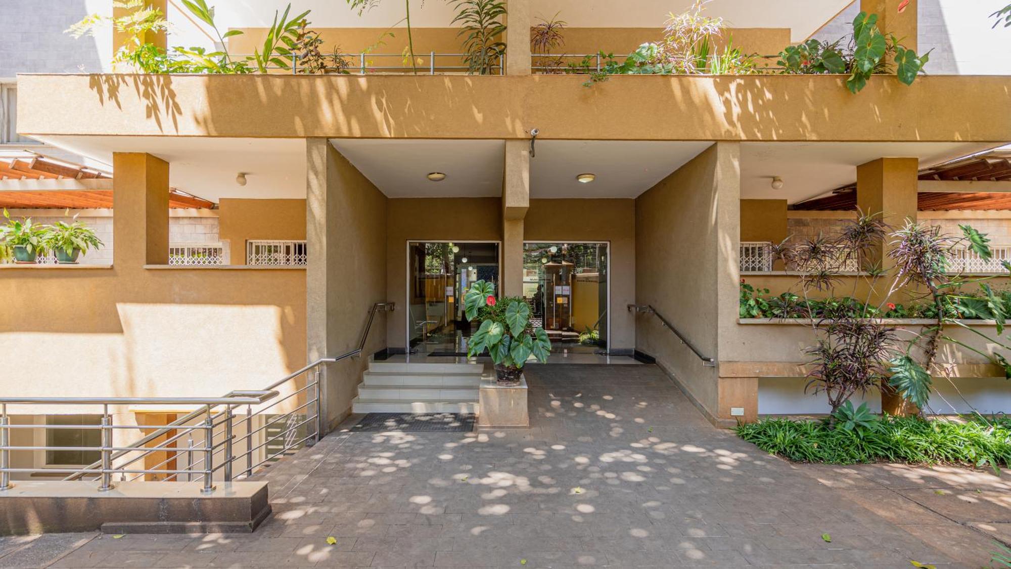 Apartament Exquisite 2 Bedroom, Lux Living At Riverside Nairobi